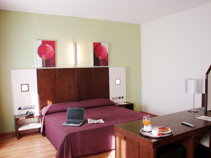 Hotel La Borona Gijón Quarto foto